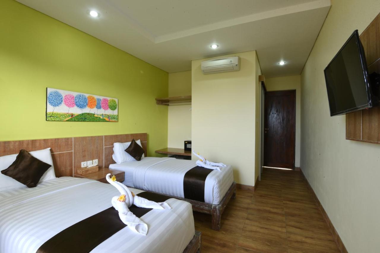 The Tanis Beach Resort Nusa Lembongan Exterior photo